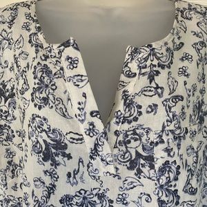 Woman’s Blouse